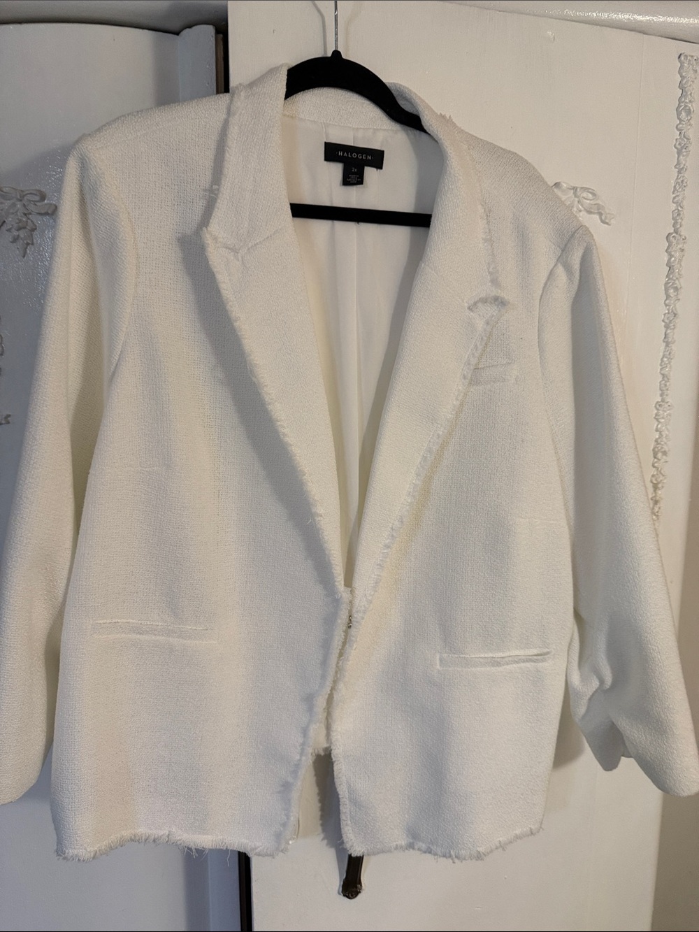 Halogen White Bouclé Open Blazer with Frayed Trim SZ 2X. NWT